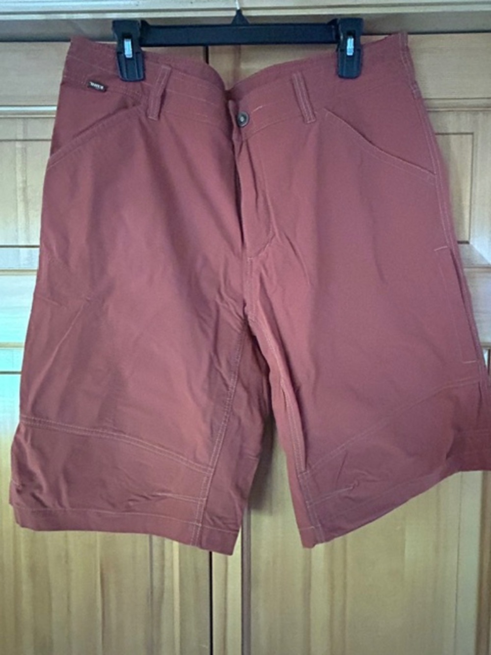Kuhl Renegade Shorts 36 Rust 12"